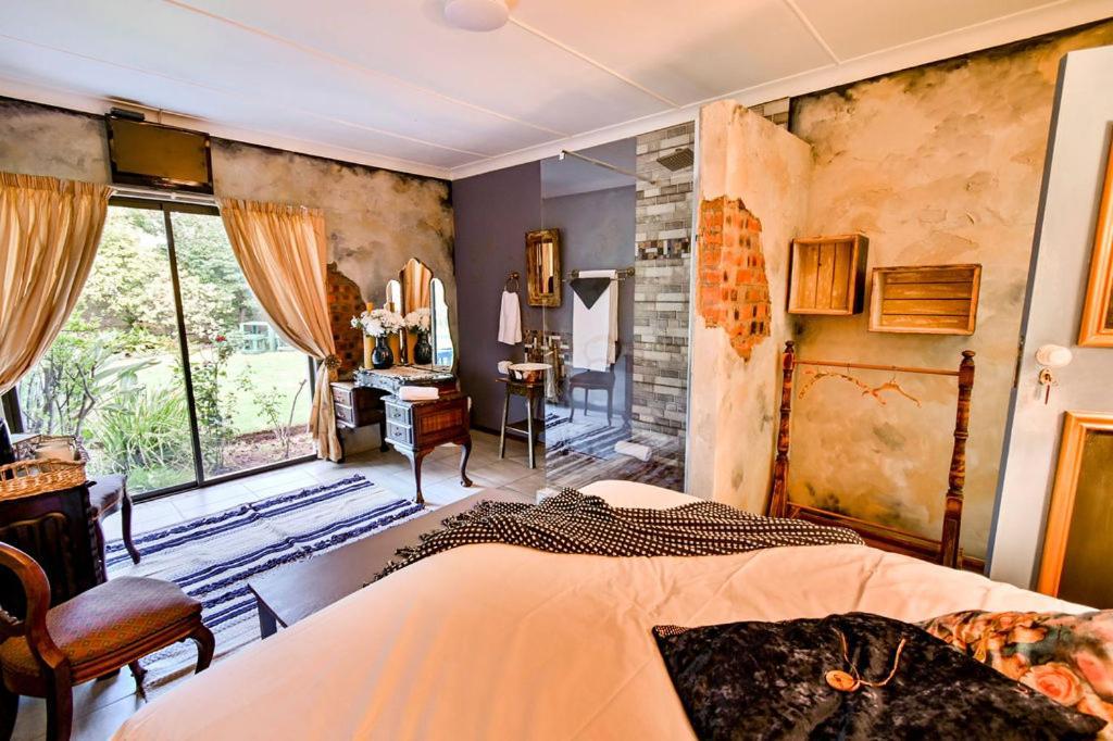 Iszis Guest House 블룸폰테인 외부 사진